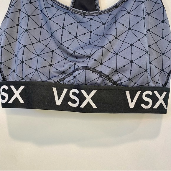 Victoria’s Secret The Player Racerback Sport Bra Medium - Picture 2 of 9